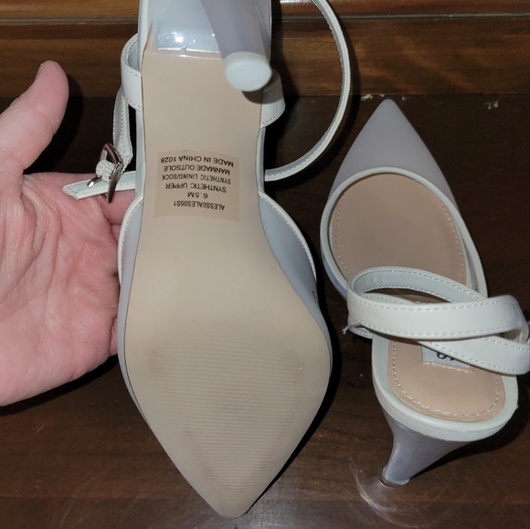 Womens Steve madden heel - Picture 5 of 5